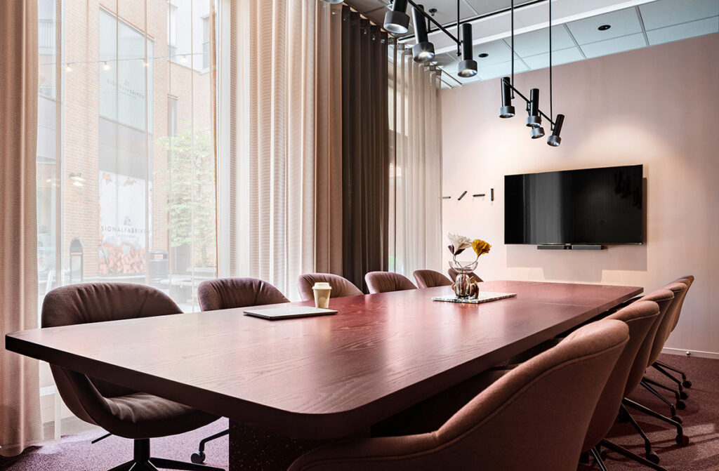 Conference-Meeting-Room-Installation